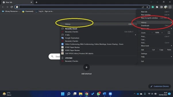 Buka browser yang digunakan lalu pilih icon titik tiga pada sudut kanan atas browser lalu pilih menu History 2