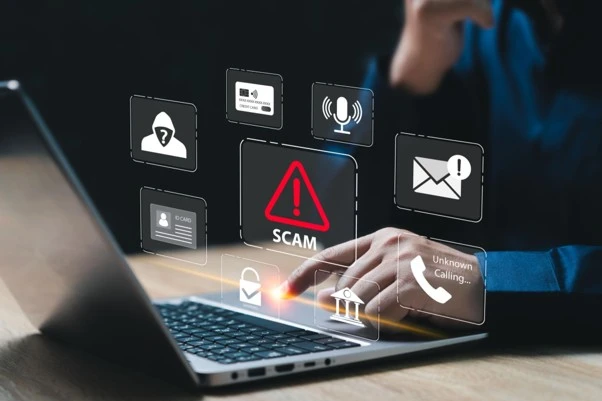 Laptop memberikan Warning terkena phising fifa world cup melalui berbagai media